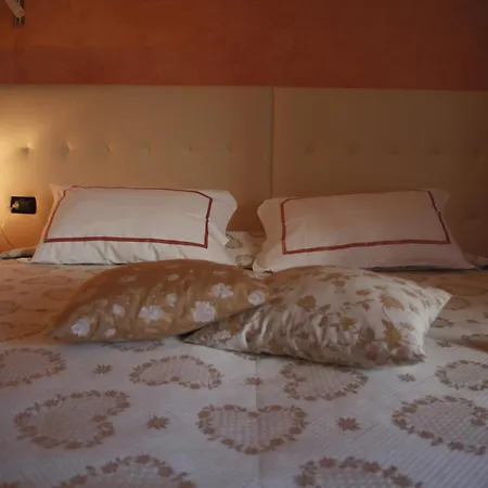 ホテル Roma チッタデッラ