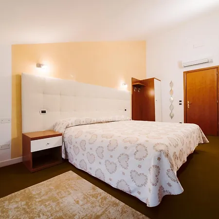 Roma 3* チッタデッラ