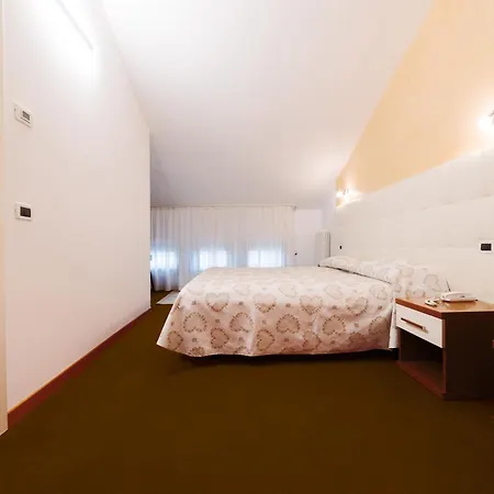 Hotel Roma