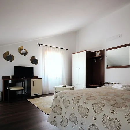 Roma 3*